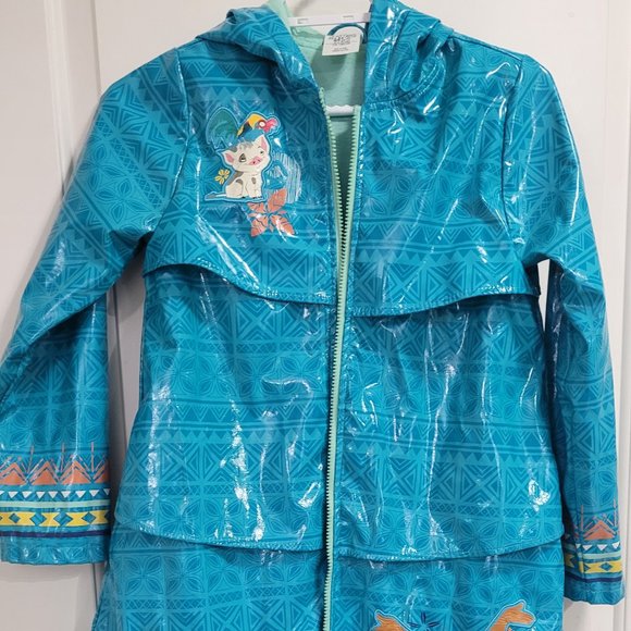 Disney rain coat - Picture 1 of 1